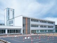 2号館B棟（鉄骨構造3階建）