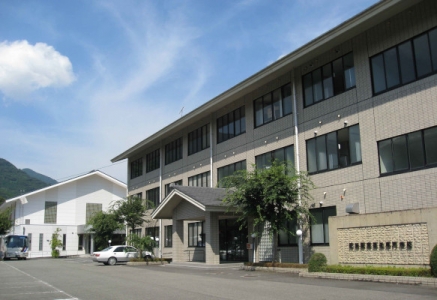 徳島医療福祉専門学校TOP(倍率)