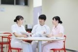 ユマニテク看護助産専門学校2