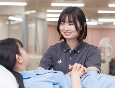 あいち福祉医療専門学校TOP